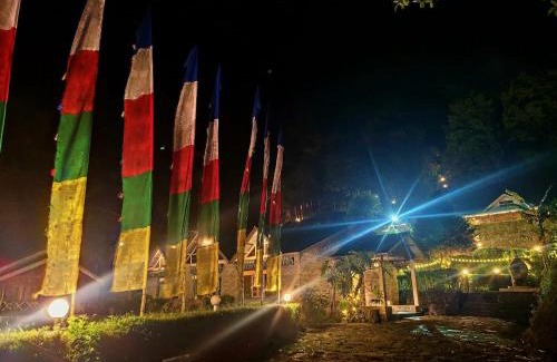 Pelling Hotel | The Nettle and Fern Farmstay