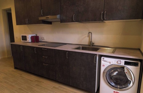 Le Cure Apartment | The Niche of Nicholas App 2