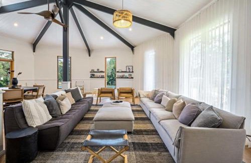 Tinbeerwah House | The Noosa Ranch- Where Nature meets Luxury