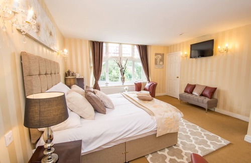 Sale Hotel | The Normanhurst Hotel