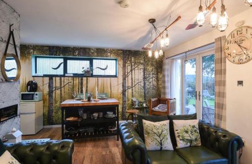 Bridstow Apartment | The Oaks - Uk48211