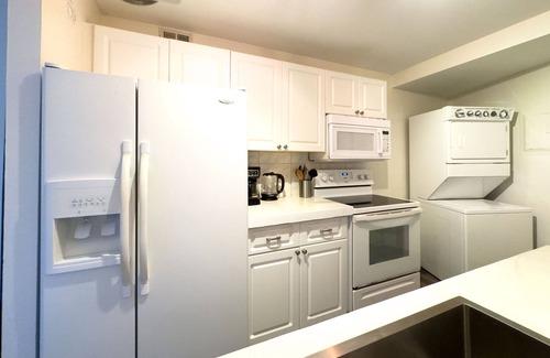 South Beach Condo | The Octagon - Beautiful 2 Bedroom 2 Bathroom Condo in South Beach