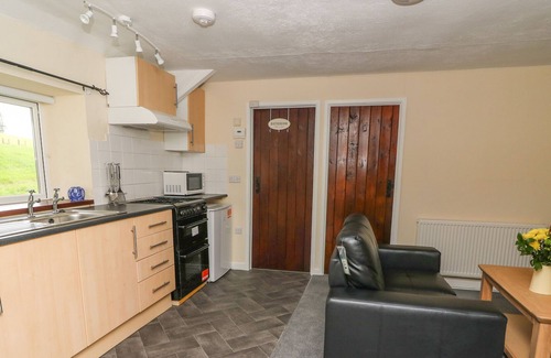 Llandysul Cottage | THE OLD DAIRY, pet friendly, country holiday cottage in Llandysul