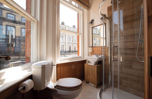 Kentish Town Hotel | The Old Farmhouse Pub & Rooms