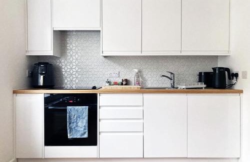 Wadsworth Apartment | The Old Riverside School House Apt 5