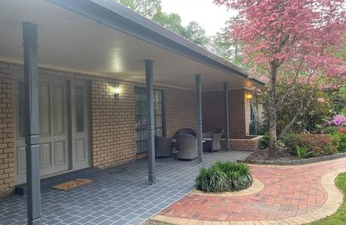 Eurobin House | The Old Rose Farm House