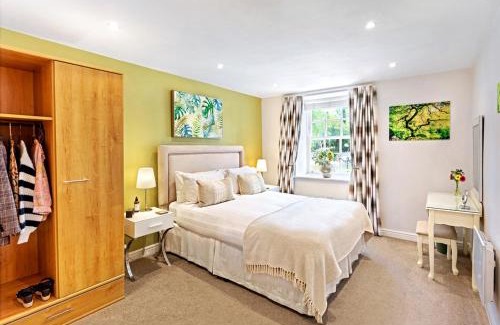 Harrogate City Centre Apartment | The Old Toffee Works, Montpellier Quarter, Next to Pump Rooms FREE PARKING