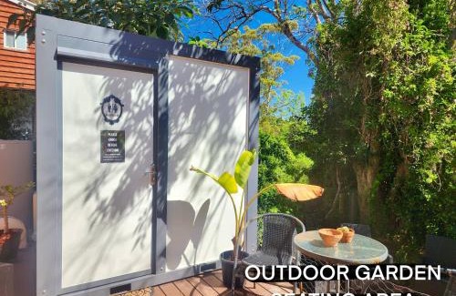 Eagle Heights Hotel | The Olive Room on Gallery Walk