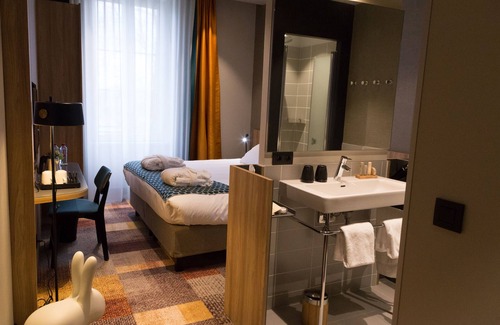 Pougues-les-Eaux Hotel | The Originals Boutique, Hôtel des Sources