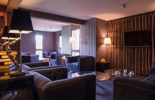 Savigneux Hotel | The Originals Boutique, Hôtel Marytel, Montbrison