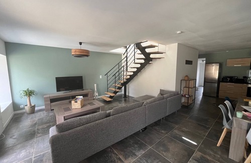 Tressignaux House | The parenthesis