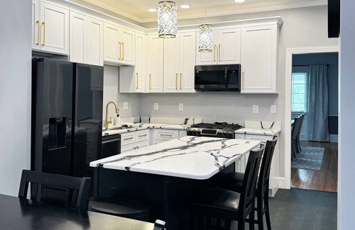 Huntington House | The Park House by Nest and Bloom