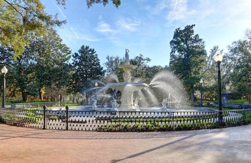 Savannah Victorian District House | The Parsonage at Forsyth