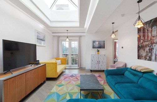 Kilburn Apartment | The Pearl: A 5-Star Boutique Escape in Hampstead
