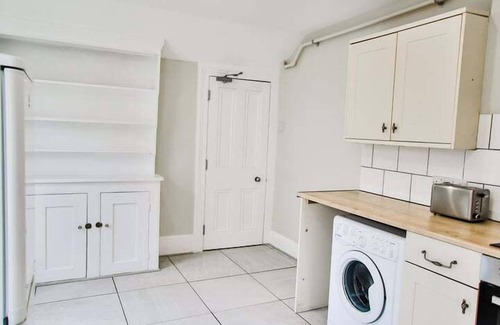 Hastings Apartment | The Penthouse of Palace Court