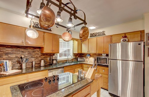 Athens House | The perfect Athens Five Points Home for a weekend in the Classic City!