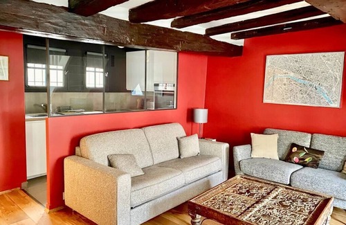 Les Halles Apartment | The perfect Louvre 2BR | Top 5-star location | A/C