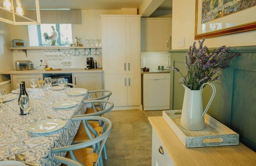 Litton Apartment | The Piggery - stylish barn conversion in the heart of the High Peak
