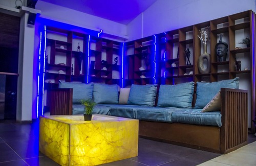 Tokeh Hotel | The Place Resort at Tokeh Beach