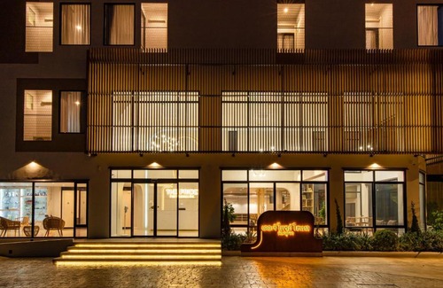 Phitsanulok Hotel | The Pride Hotel Phitsanulok