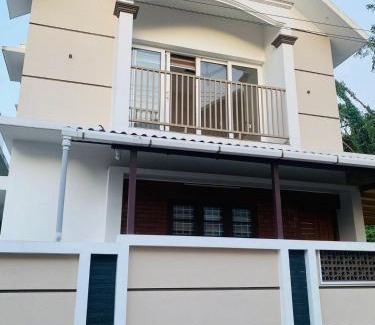 Kochi Villa | The Racors Residence