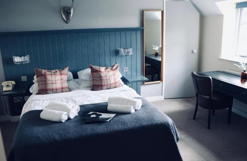Minchinhampton Hotel | The Ragged Cot