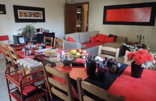 Zafferana Etnea Apartment | "The Red and the Black" Apartment on the main street of Zafferana