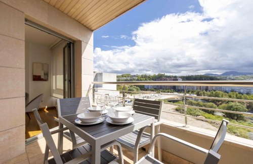 San Sebastian Apartment | The Rentals Collection - Urumea II