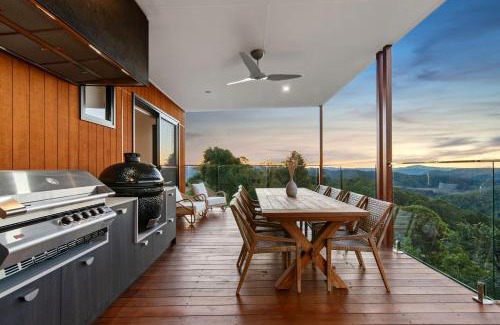 Booroobin Ski Chalet | The Ridge at Maleny 3 Bedroom Deluxe Residence