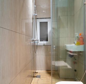 Downtown Ho Chi Minh City Hotel | The Rixx Saigon Central - Next to Ben Thanh Market