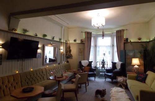 Blackpool Town Center Bed & Breakfast | The Rockley Hotel