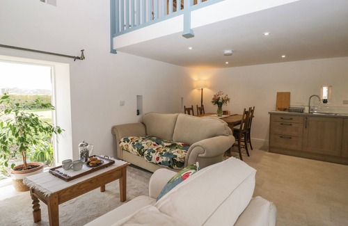 Welton Cottage | THE ROOST, family friendly, with a garden in Dalston