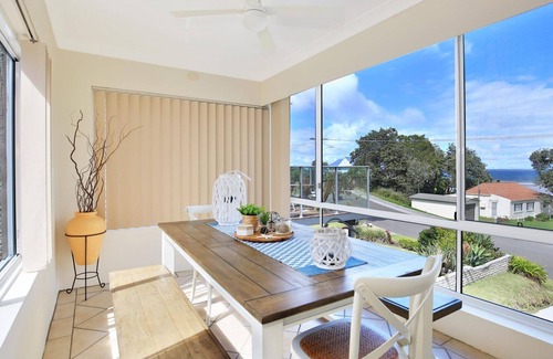 Gerroa House | The Rotunda - Pet Friendly Beachfront