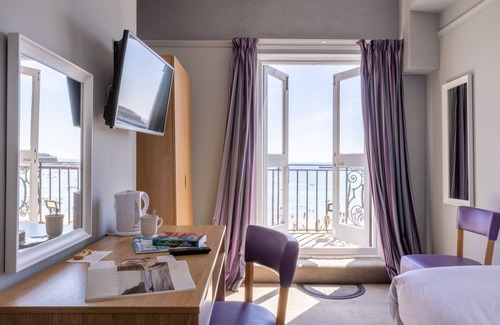 Weymouth Hotel | The Royal Hotel