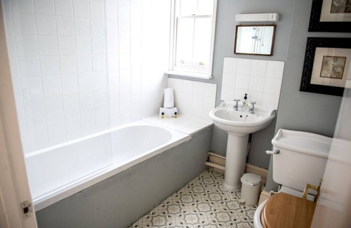 Hawkhurst Hotel | The Royal Oak Hotel