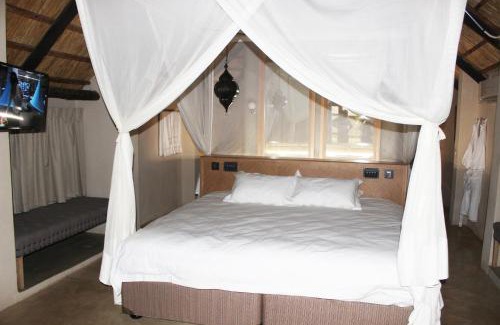 Livingstone Hotel | The Royal Sichango Village