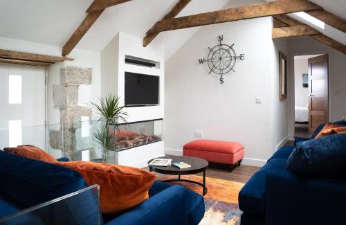 Helford Passage House | The Rum House