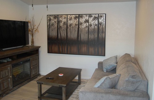 Patagonia House | The Rustic Private hideaway w/hot tub in the middle of town