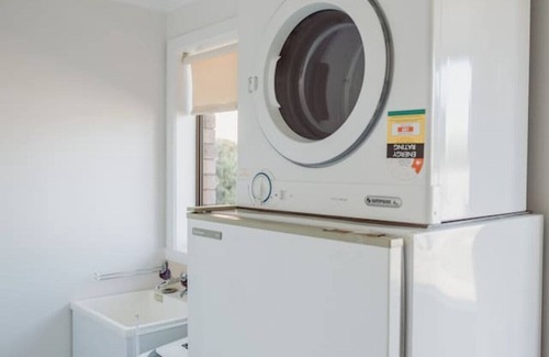 Devonport House | The Seaside Spot Devonport