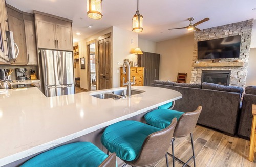 Lakeside Village Apartment | The Seasons at Keystone #1819 by Summit County Mountain Retreats