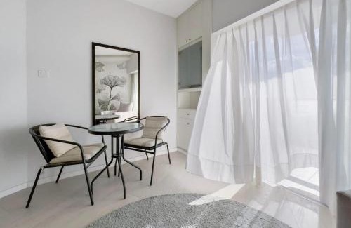 Herzliya Pituach Apartment | The Sharon Sky Suite