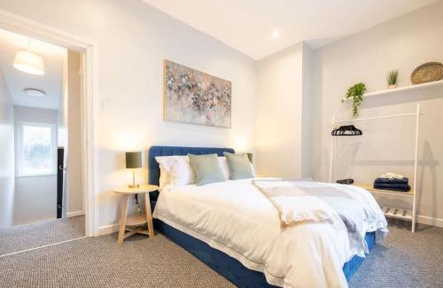 Lisburn House | The Sloan Suite