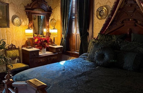 Wilkes-Barre Bed & Breakfast | The Stegmaier Guest House