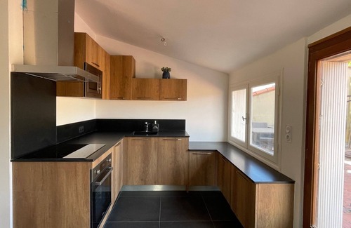 Saint-Esteve Apartment | The studio with its large, unoverlooked terrace, in a quiet location with private parking