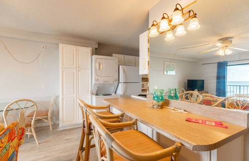 Panama City Beach Condo | The Summit 618 | 1 Bed, 1.5 Bath