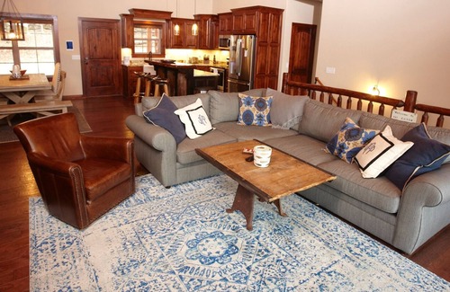 Sylvan Shores House | The Summit @ Beaver Lake