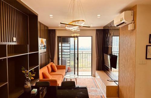 Thu Thiem Apartment | The Sun Avenue 2BR Sunset View Apt, 10 mins to D1