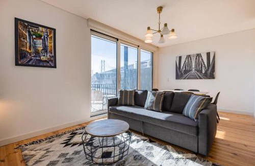 Alcantara Apartment | The Urban Oasis by Innkeeper