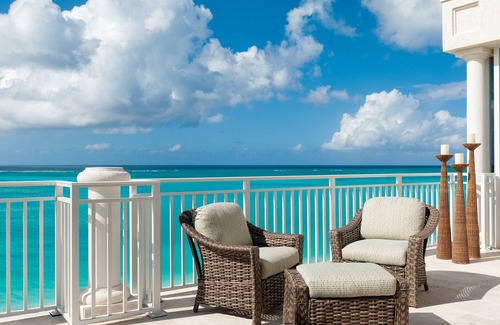 Grace Bay Apartment | The Venetian on Grace Bay