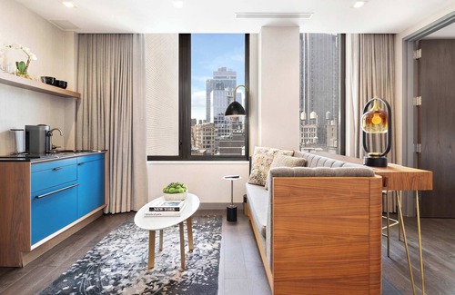 Koreatown Apartment | The Vibe on 5th IX Vibe 8758